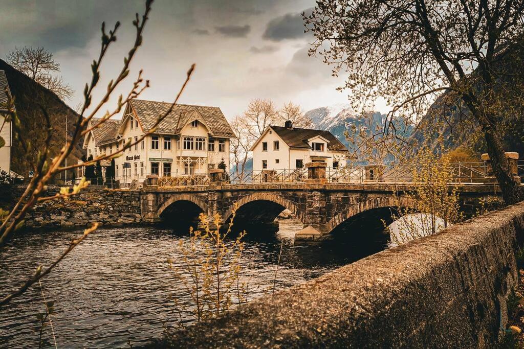 Holiday Home Among The Pearls Of Norway สตรานดา ภายนอก รูปภาพ