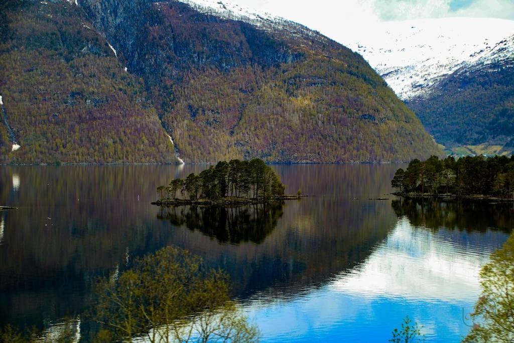 Holiday Home Among The Pearls Of Norway สตรานดา ภายนอก รูปภาพ