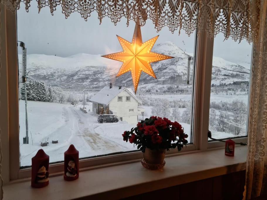 Holiday Home Among The Pearls Of Norway สตรานดา ภายนอก รูปภาพ